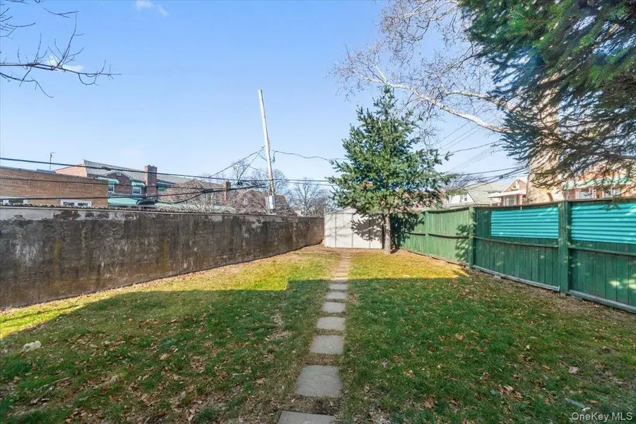 2019 Colden Avenue, Bronx, NY 10462 - #2