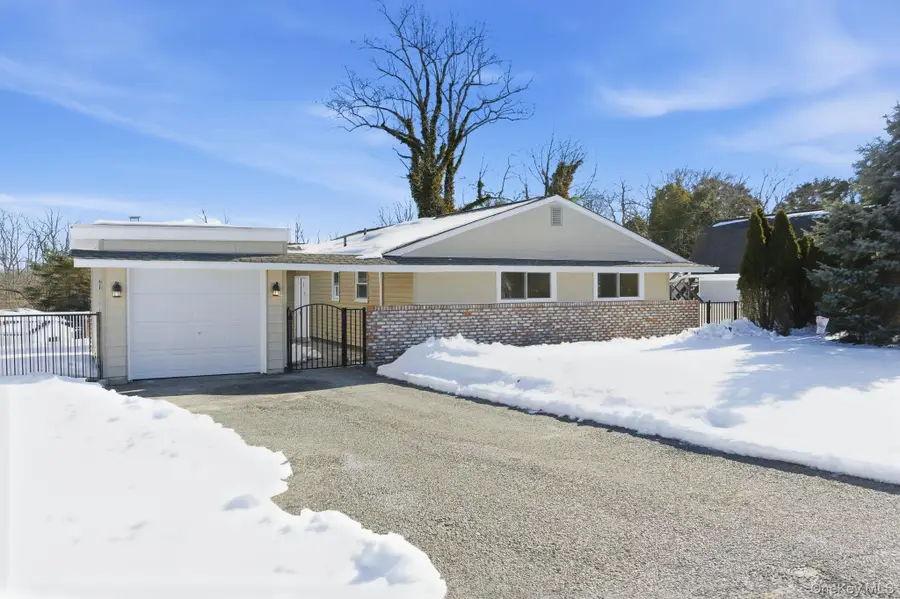 5 Bowman Lane, Kings Park, NY 11754 - #2