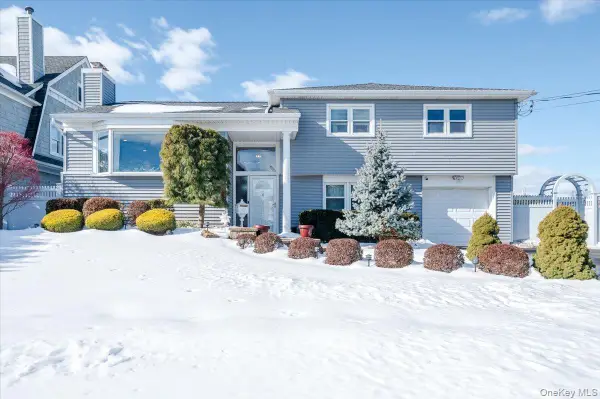 285 E Shore Drive, Massapequa, NY 11758