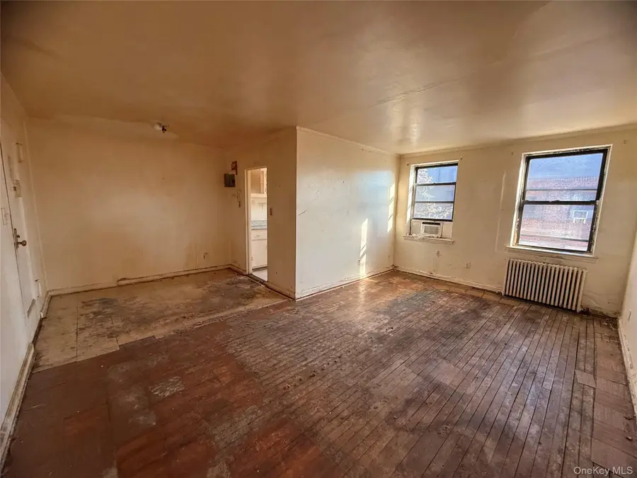 47-22 215th Place #3D, Bayside, NY 11361 - #2