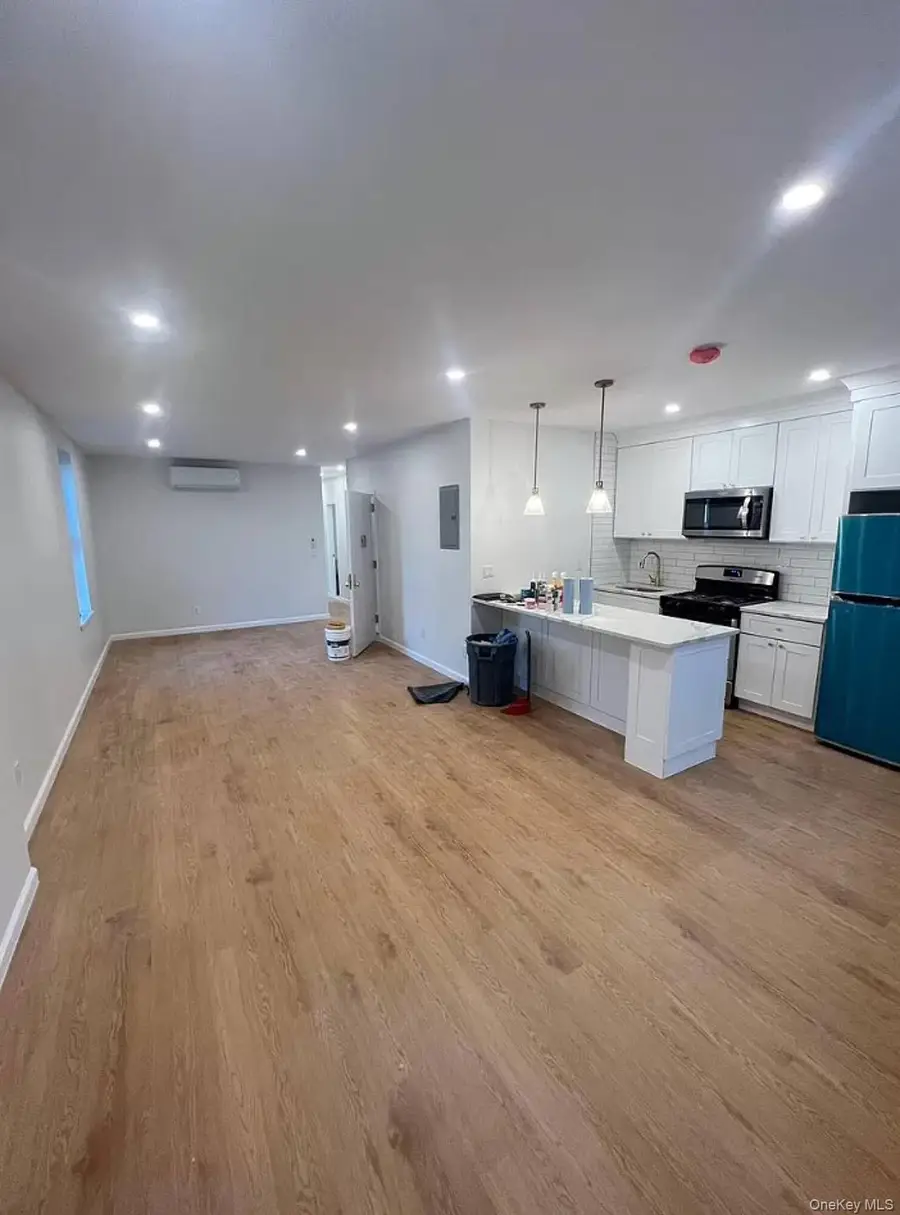 11310 Jamaica Avenue, Richmond Hill, NY 11418 - #2