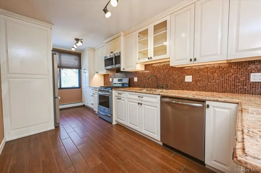 1120 Warburton Avenue #2A, Yonkers, NY 10701 - #2