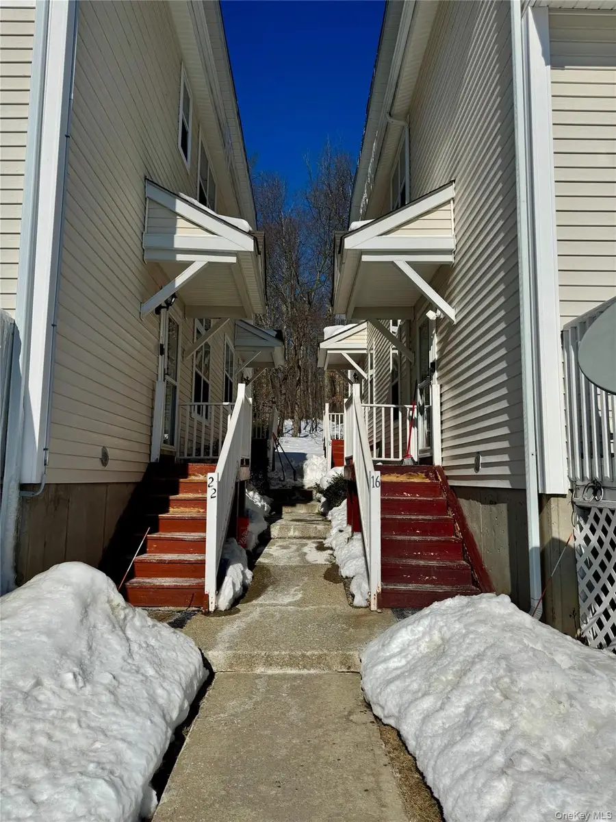 18 Jordan Lane, Middletown, NY 10940 - #2