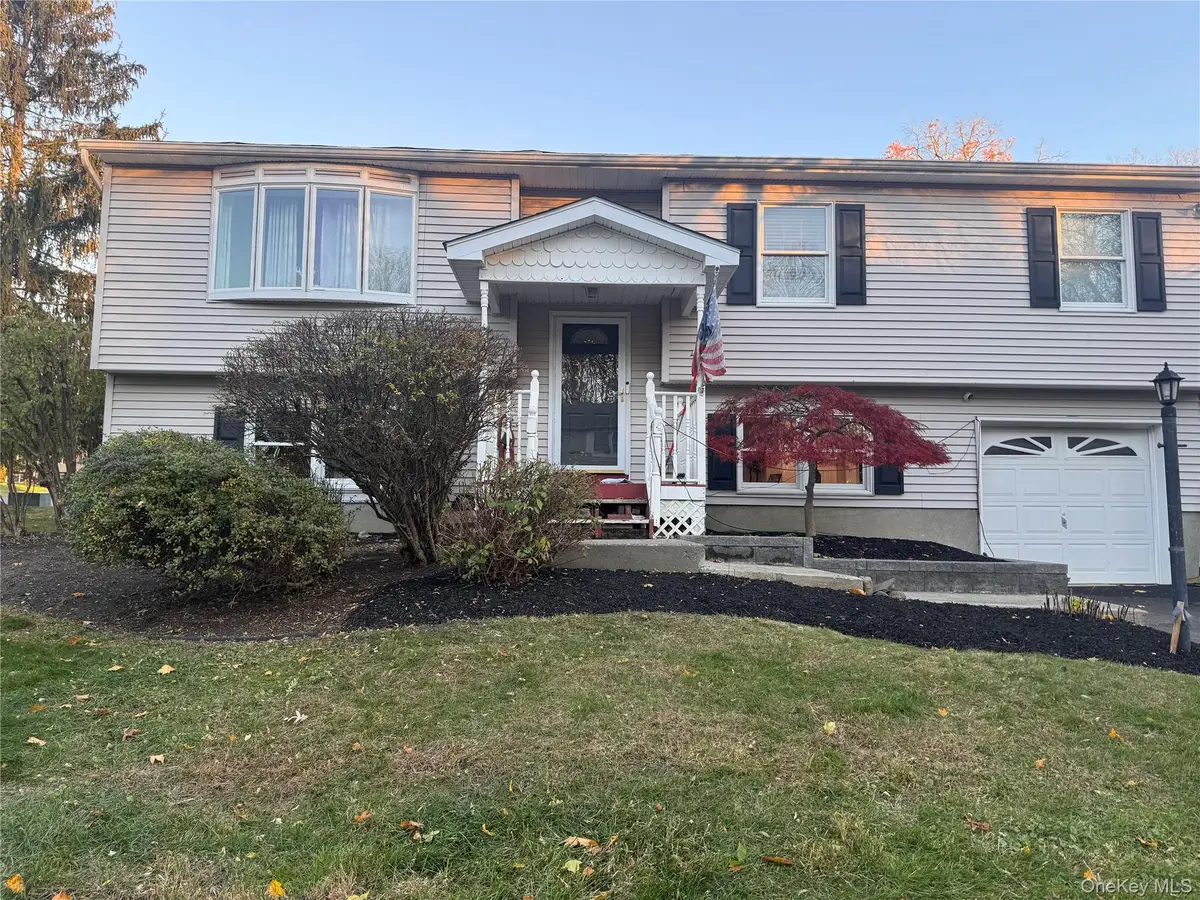 44 Roe Avenue, Cornwall On Hudson, NY 12520 - #1