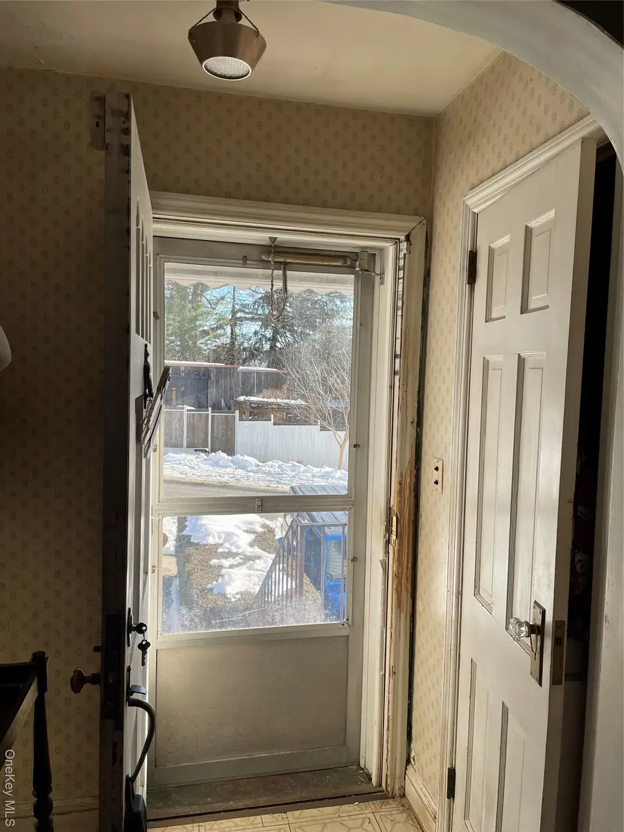 39 Mccollom Place, Yonkers, NY 10704 - #2