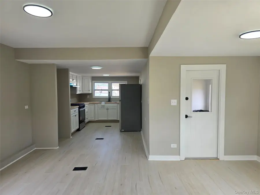 16 Jennifer Court, Poughkeepsie, NY 12601 - #3