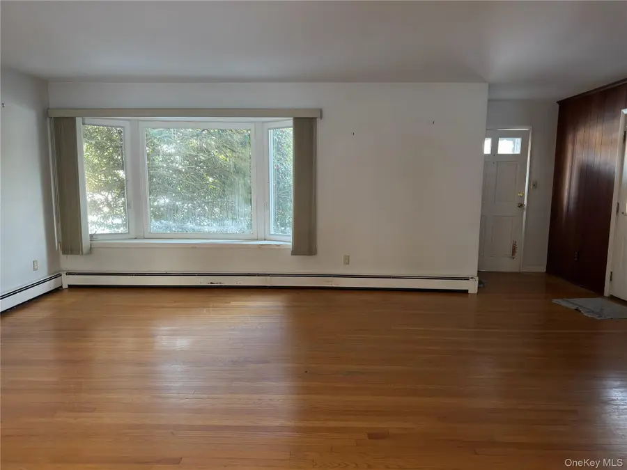 1000 Gin Lane, Southold, NY 11971 - #3