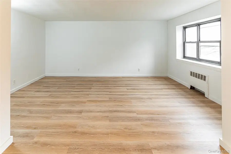 30 Fleetwood Avenue #2E, Mount Vernon, NY 10552 - #3