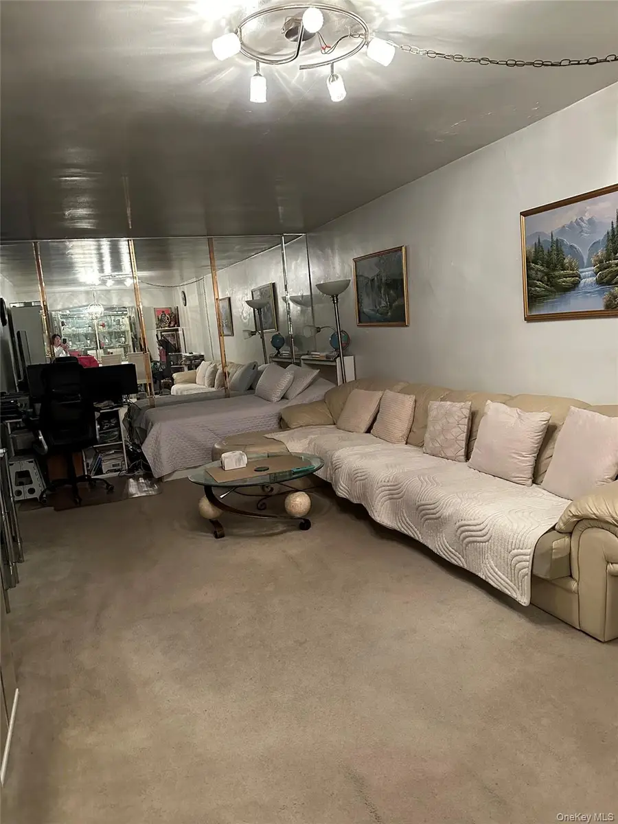 87-15 204th Street #B67, Hollis, NY 11423 - #3