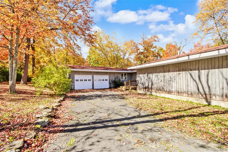 224 Longfellow Drive, Carmel, NY 10512 - #2