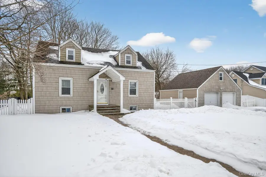 12 Altamore Street, Melville, NY 11747 - #2