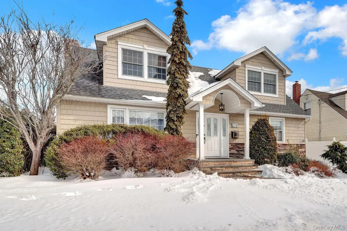 1315 Little Neck Avenue, North Bellmore, NY 11710 - #1