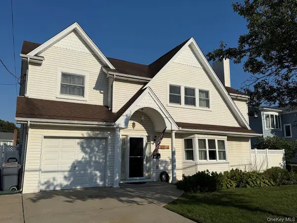 55 Lester Avenue, Freeport, NY 11520