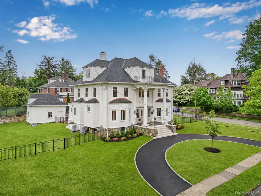 158 Loring Avenue, Pelham, NY 10803 - #2