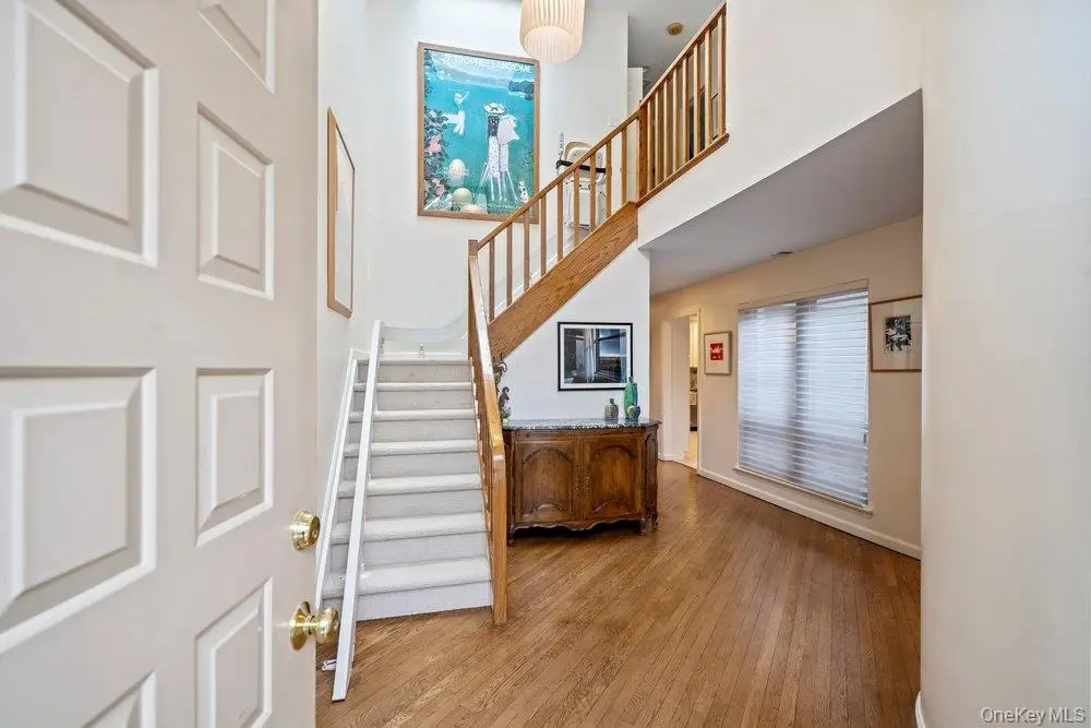 194 Alta Terrace Terrace, Jericho, NY 11753 - #1