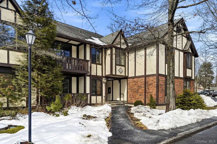 17 Foxwood Drive #5, Pleasantville, NY 10570 - #2