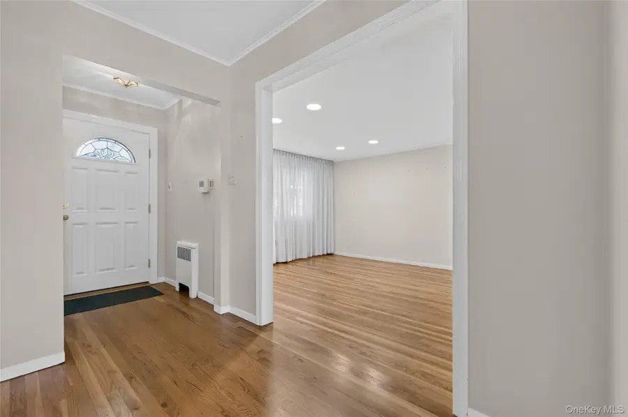 1468 Tyler Avenue, East Meadow, NY 11554 - #3