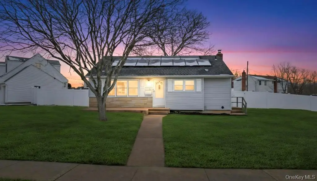 41 Winding Road, Hicksville, NY 11801 - #1