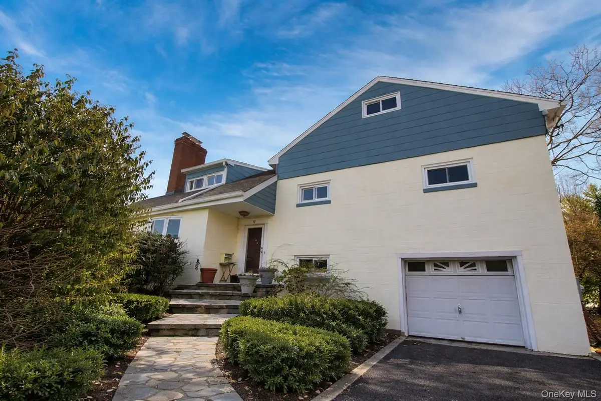 10 Farview Avenue, Bayville, NY 11709 - #1