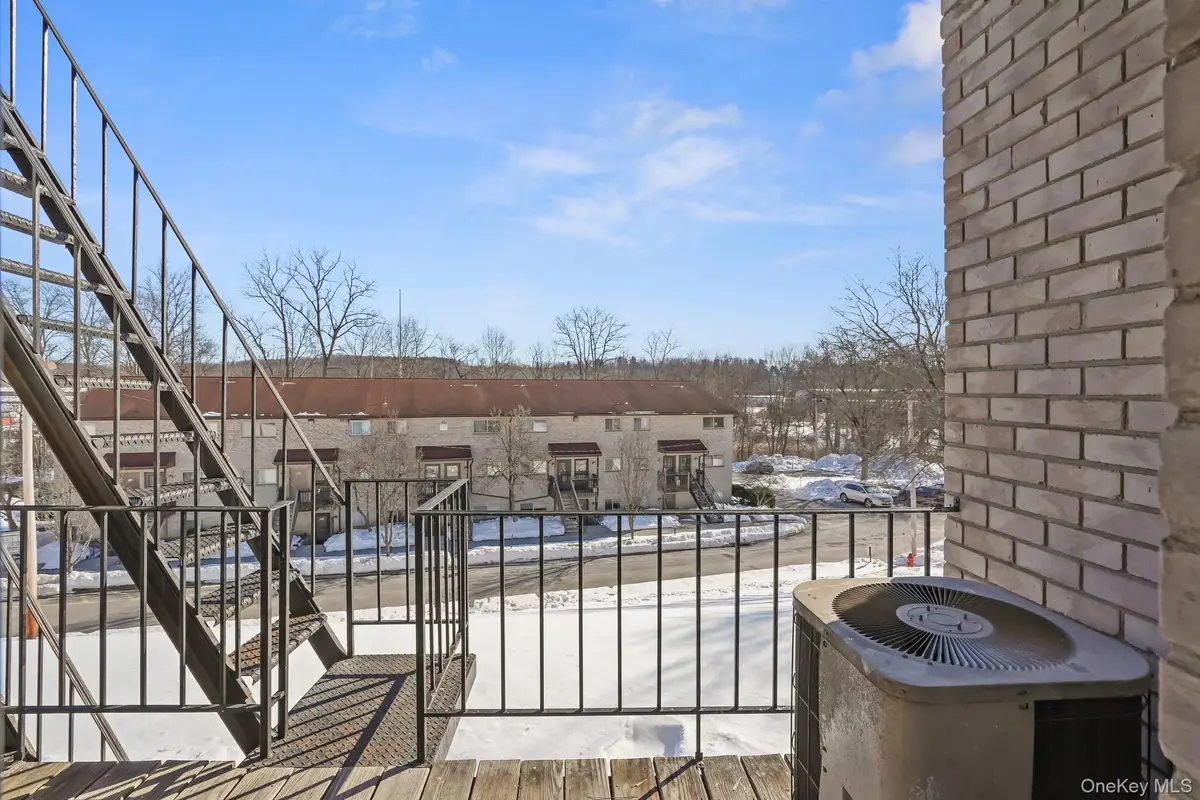 26 Cooper Road #411, Poughkeepsie, NY 12603 - #1