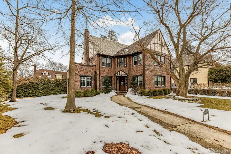 255 Pennsylvania Avenue, Mount Vernon, NY 10552 - #2