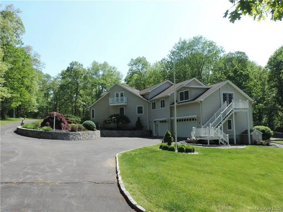 49 Woodcrest Drive, Hopewell Junction, NY 12533 - #2