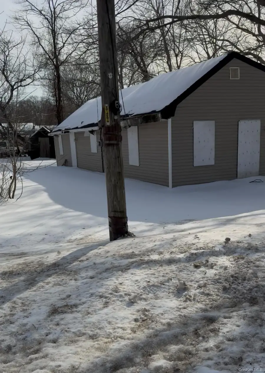 182 Frowein Road, Center Moriches, NY 11934 - #2