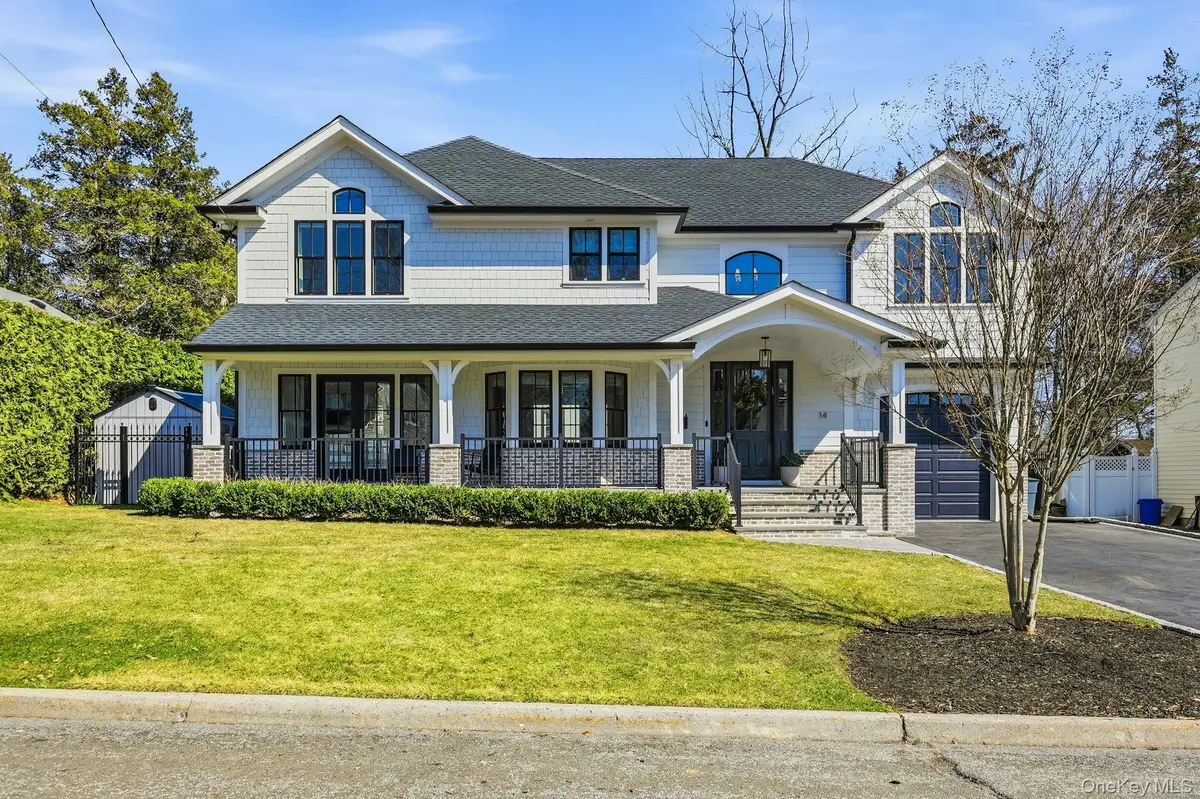 14 Oaklawn Avenue, Glen Head, NY 11545 - #1
