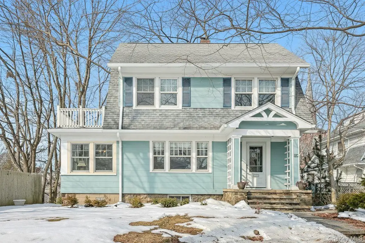 22 Dearborn Street, New Rochelle, NY 10801 - #1