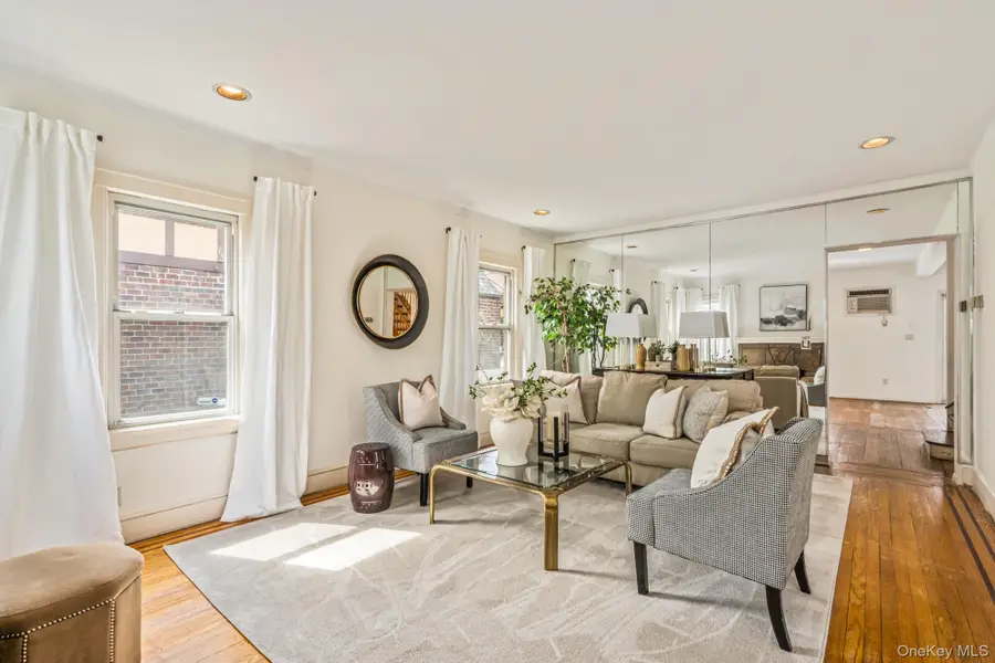 112 New Hyde Park Road, Garden City, NY 11530 - #3