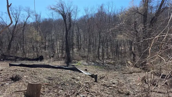 91 Barrett Hill Road, Carmel, NY 10512