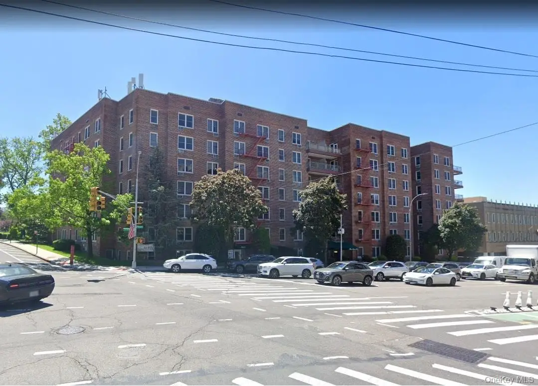 241-20 Northern Boulevard #4A, Douglaston, NY 11362 - #1