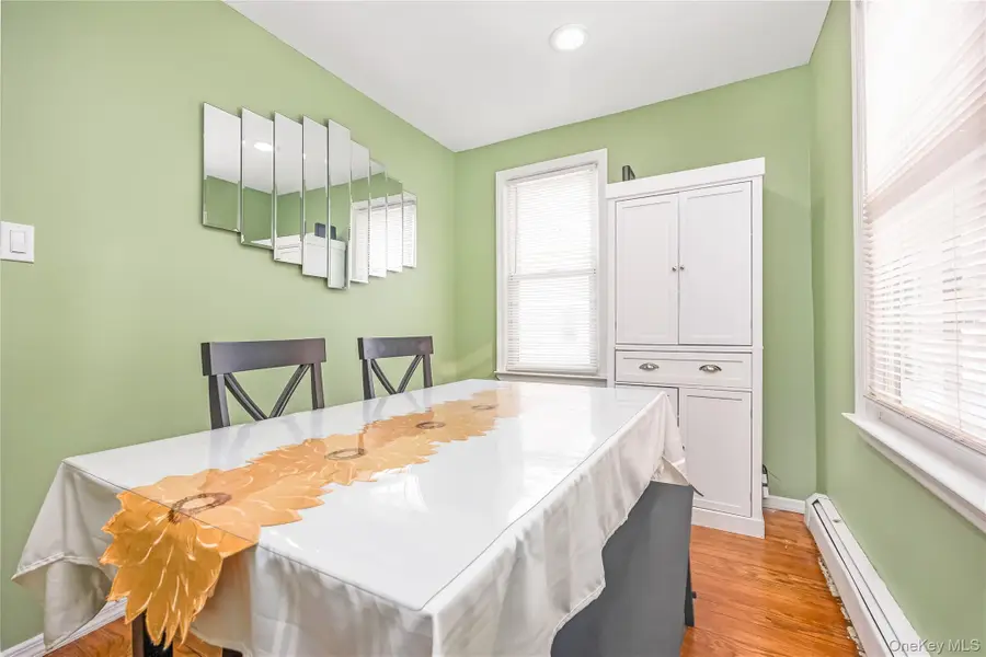 430 Staples Street, Farmingdale, NY 11735 - #3