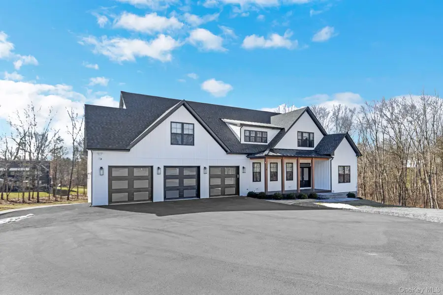 6 Conifer Court, Poughkeepsie, NY 12603 - #2