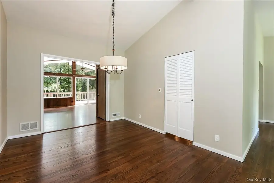 14 Marlene Court, Rye, NY 10580 - #3