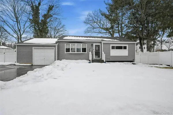 94 Locust Place, East Northport, NY 11731