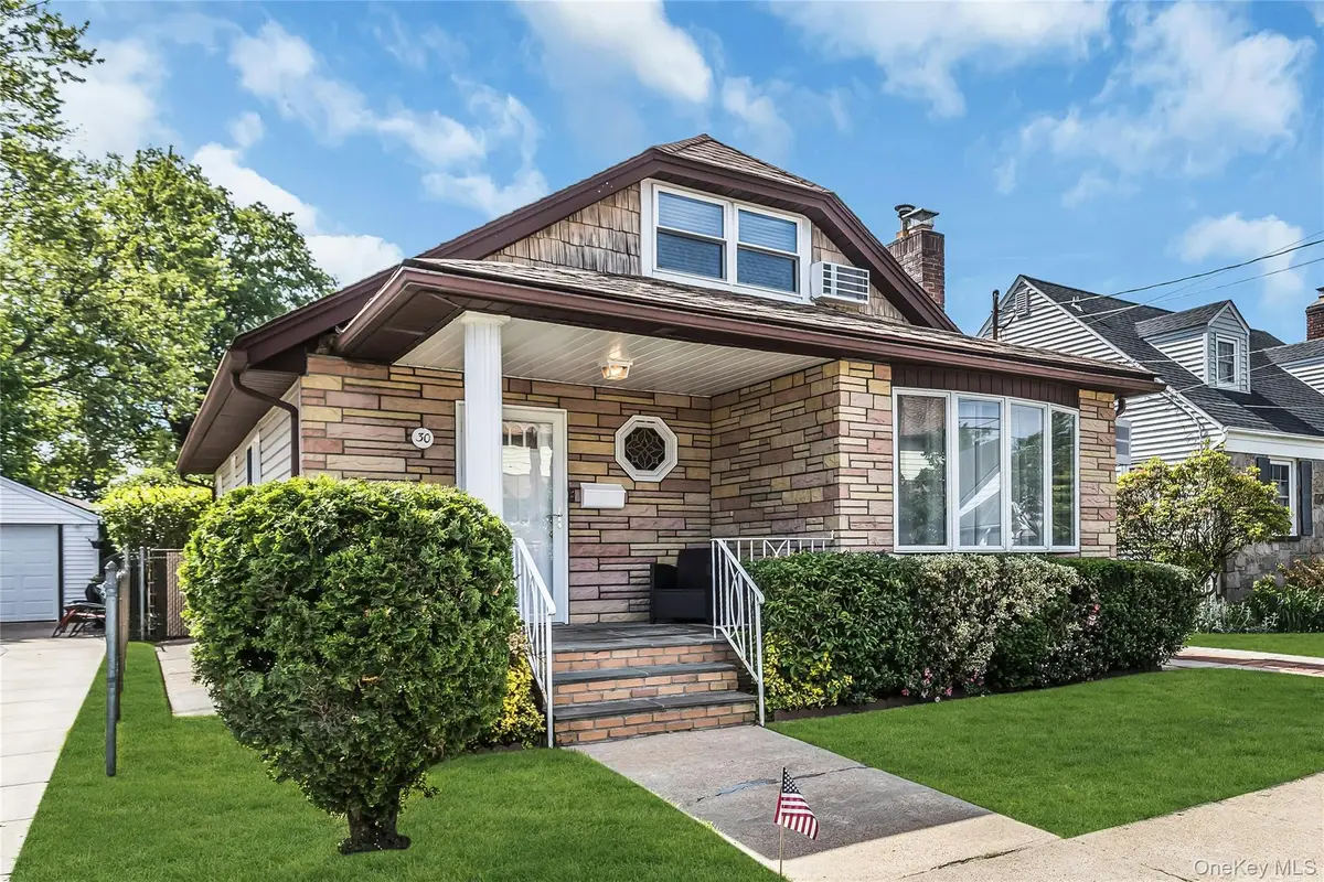 30 West Avenue, Malverne, NY 11565 - #1