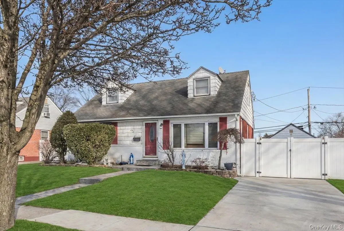 597 Seminole Road, Franklin Square, NY 11010 - #1