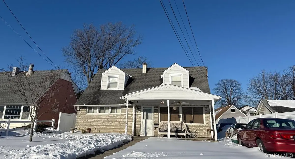 2 Quay Court, East Rockaway, NY 11518 - #1