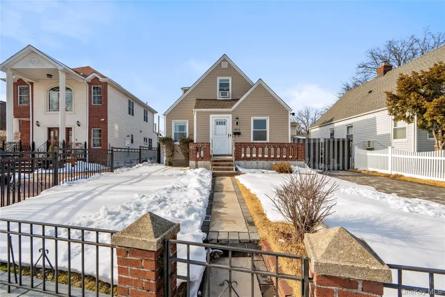 269-15 Union Turnpike, New Hyde Park, NY 11040 - #2