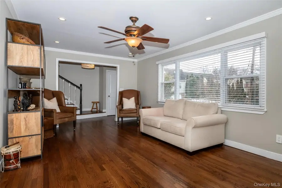 29 Oakdale Avenue, New Rochelle, NY 10801 - #3