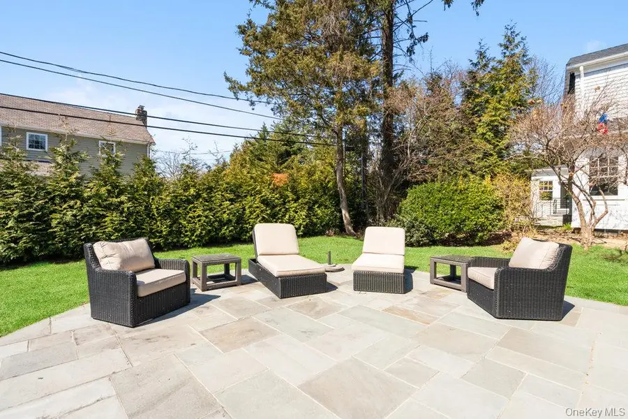 75 Oakdale Lane, East Hills, NY 11577 - #3