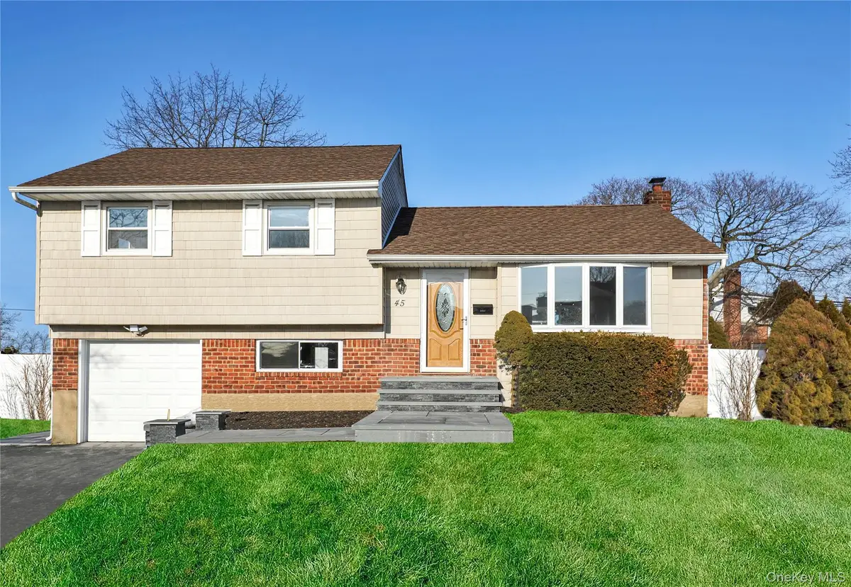 45 Colony Lane, Syosset, NY 11791 - #1
