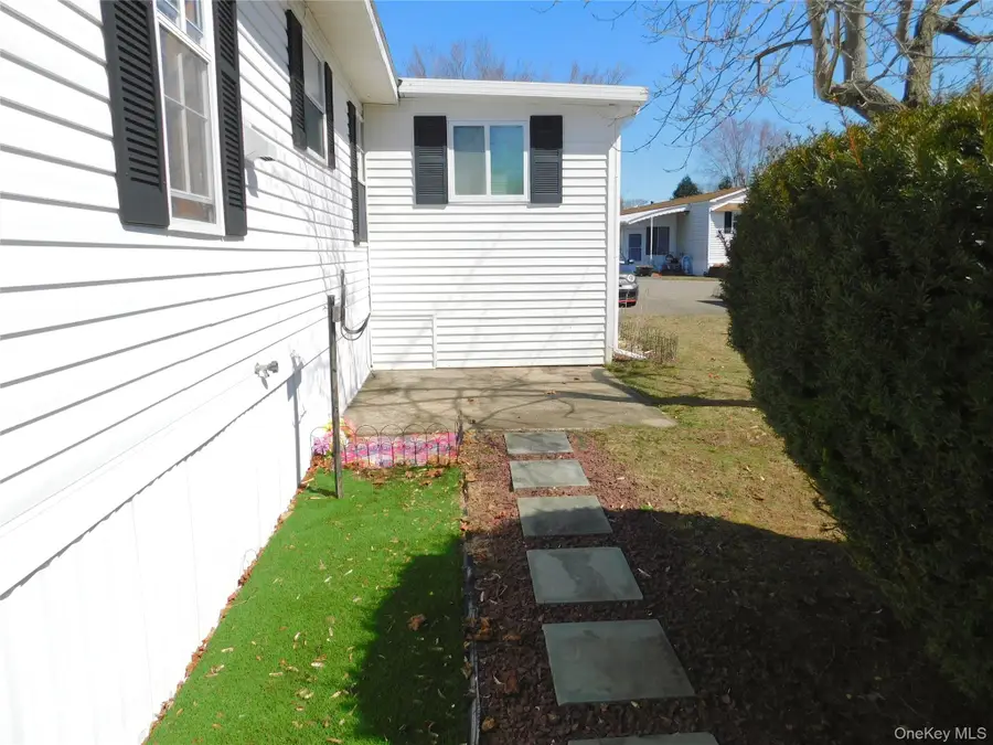 Address Withheld By Seller, Calverton, NY 11933 - #3
