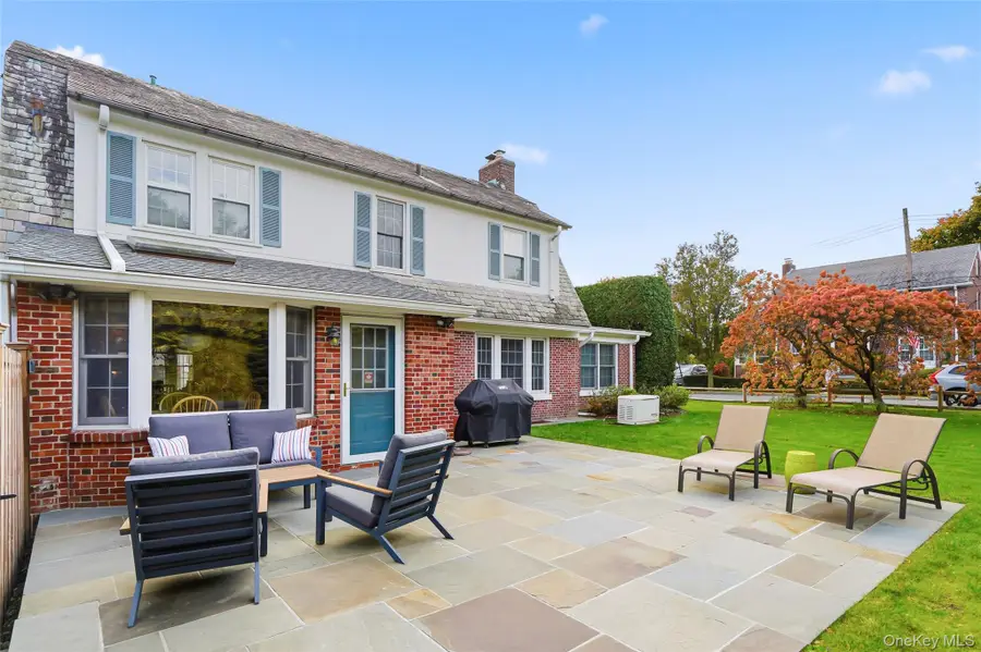 17 Emerson Place, Harrison, NY 10528 - #3