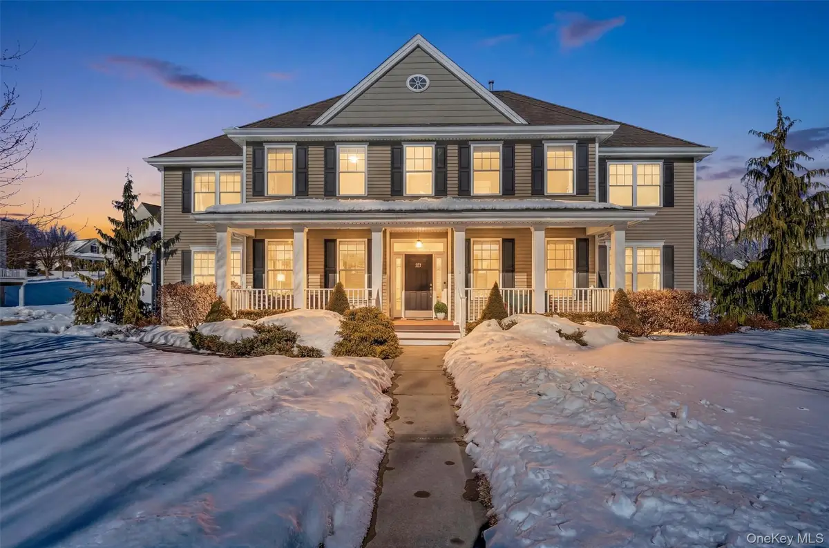 205 Buttonwood Way, Hopewell Junction, NY 12533 - #1