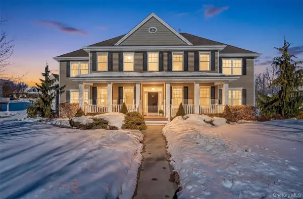 205 Buttonwood Way, Hopewell Junction, NY 12533