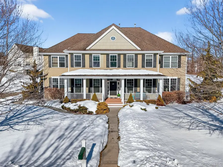 205 Buttonwood Way, Hopewell Junction, NY 12533 - #2