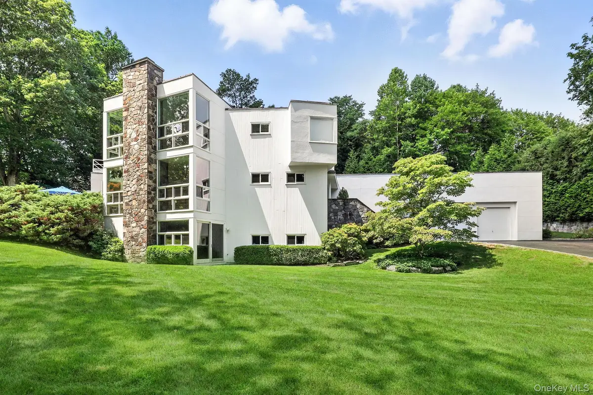 91 Chestnut Hill Lane, Briarcliff Manor, NY 10510 - #1