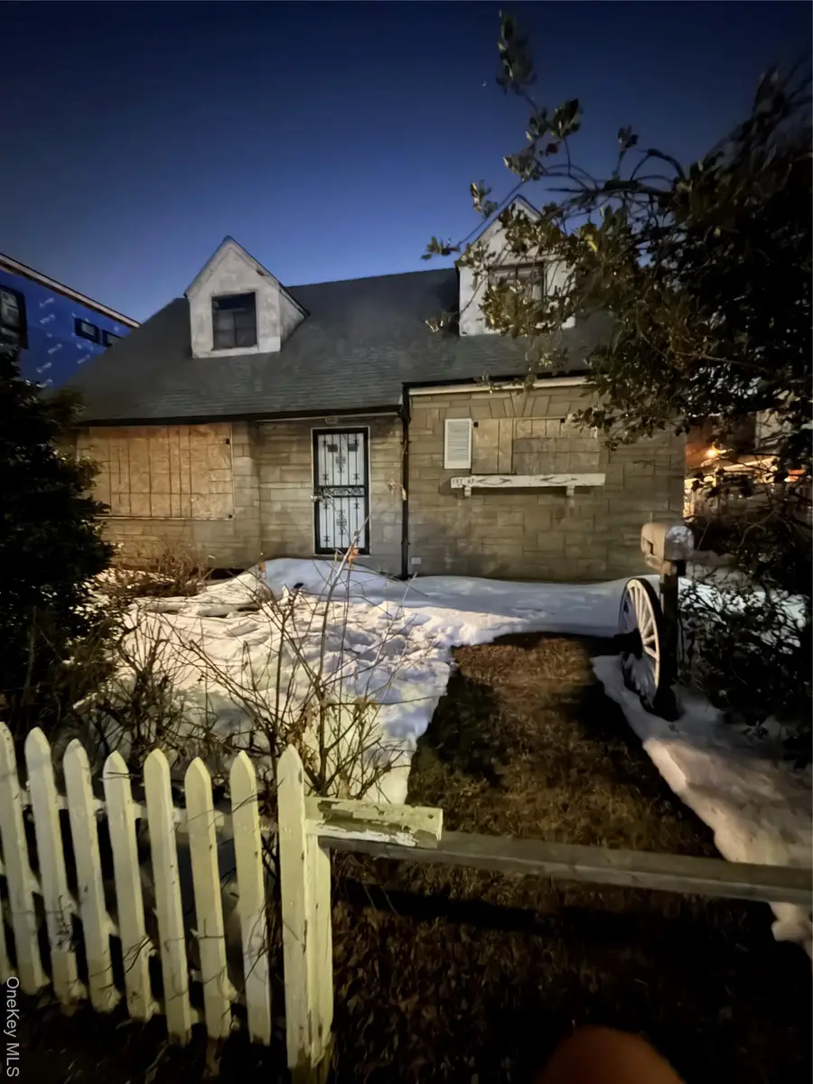 Address Withheld By Seller, Howard Beach, NY 11414 - #2